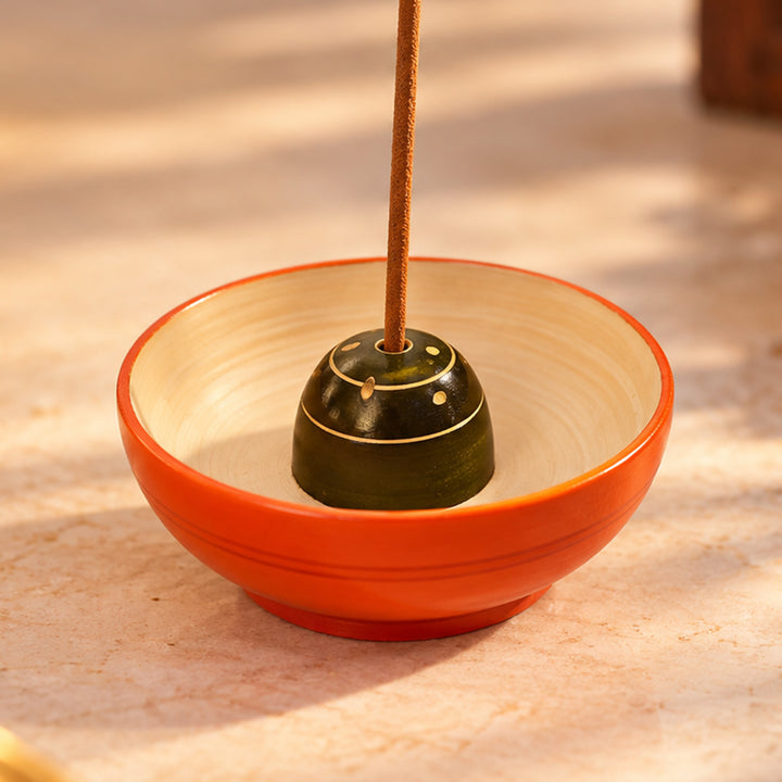 Etikoppaka Handcrafted Wooden Round Incense Stick Holder For Pooja Room Decor