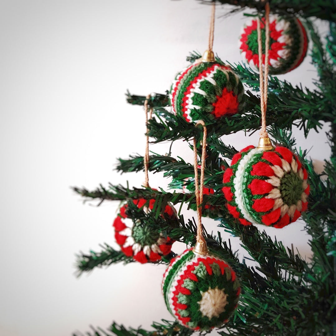 Handmade Crochet Christmas Ball Ornaments For Tree Decoration | Set Of 5