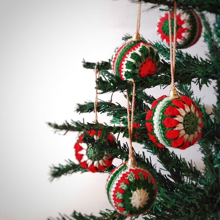 Handmade Crochet Christmas Ball Ornaments For Tree Decoration | Set Of 5