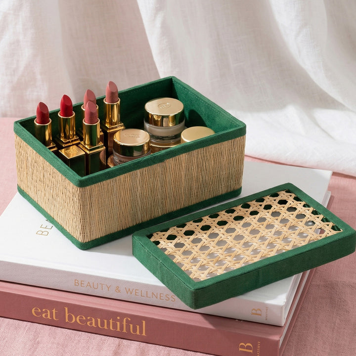 Nest Handcrafted Natural Rivergrass And Bamboo Lidded Gift Box For Storage And Gifting