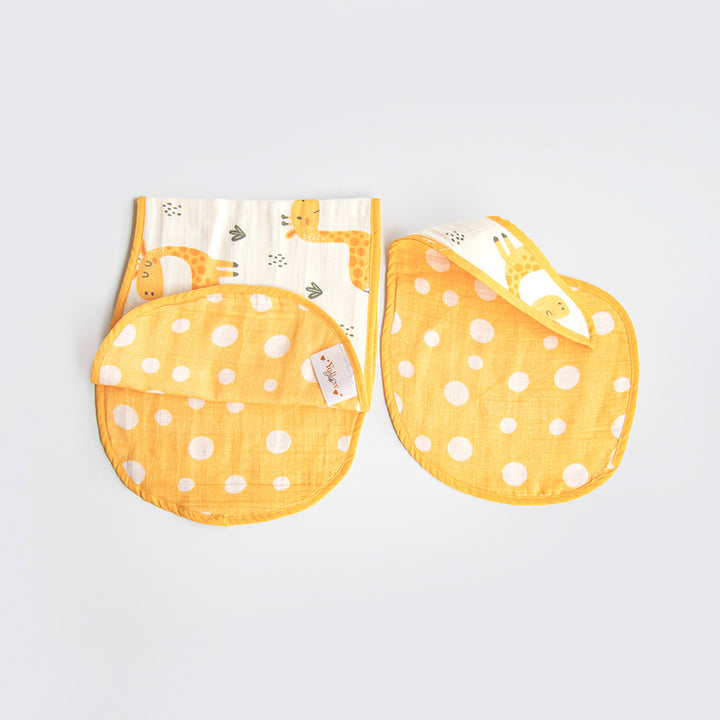 Personalized Giraffe Bib & Burp Set | 0-2 Years