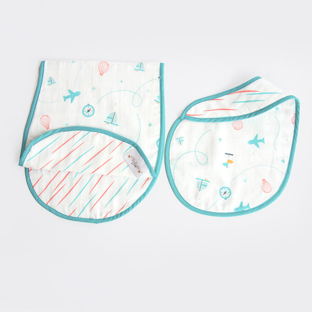 Personalized Lil Travellers Bib & Burp Set | 0-4 Years