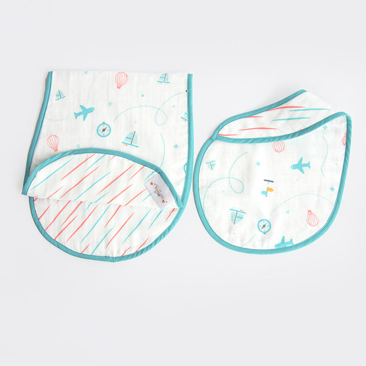 Personalized Lil Travellers Bib & Burp Set | 0-4 Years
