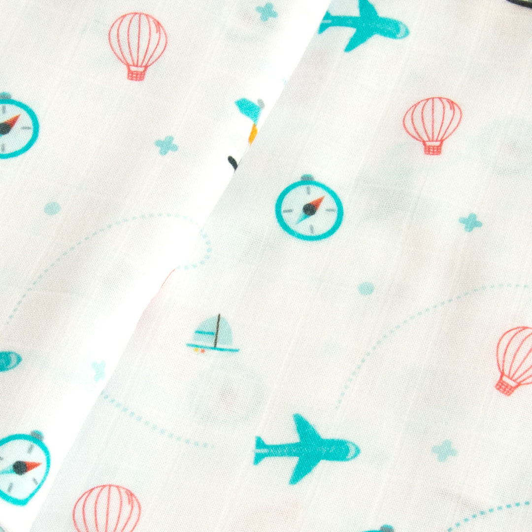 Personalized Lil Travellers Bib & Burp Set | 0-4 Years