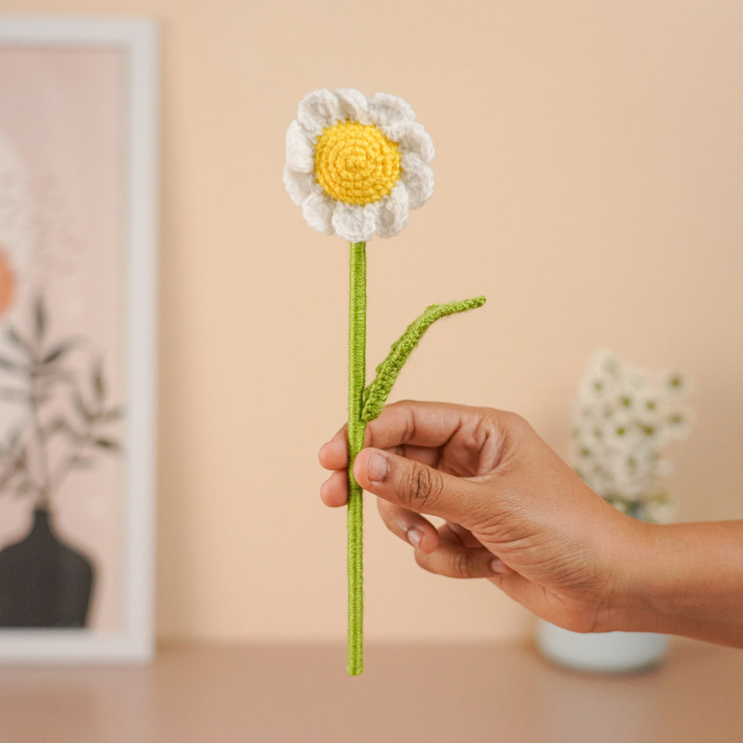 Handmade Crochet Single Daisy Jute Flower Bouquet