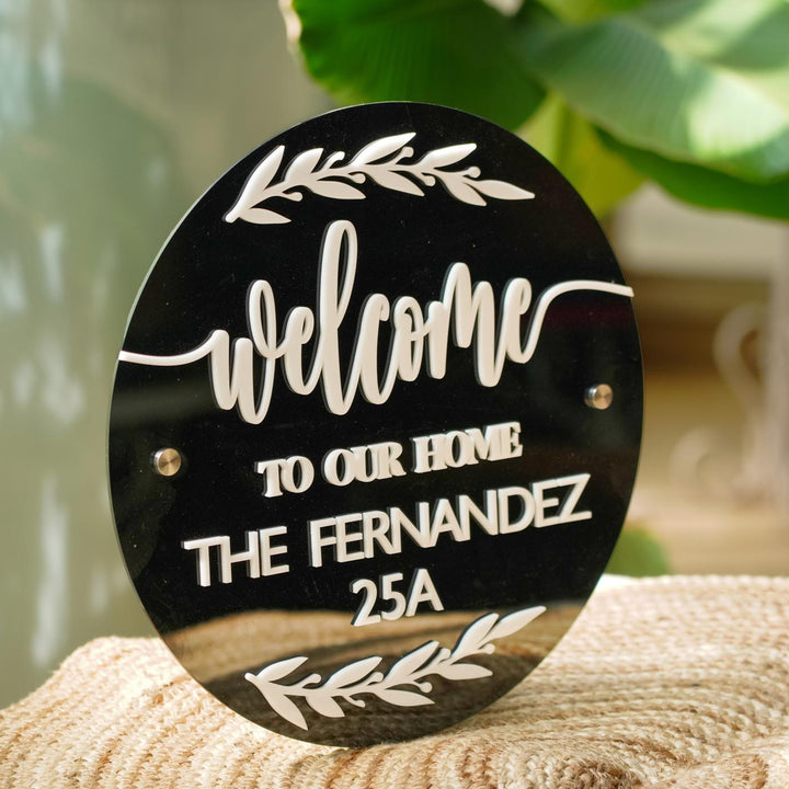 Personalized Round Minimalist Acrylic Name Plate