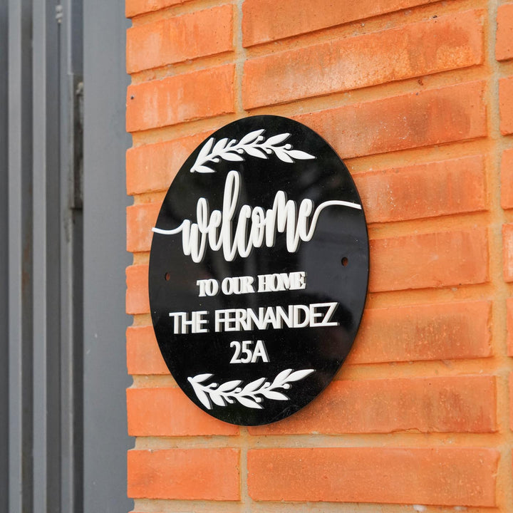 Personalized Round Minimalist Acrylic Name Plate