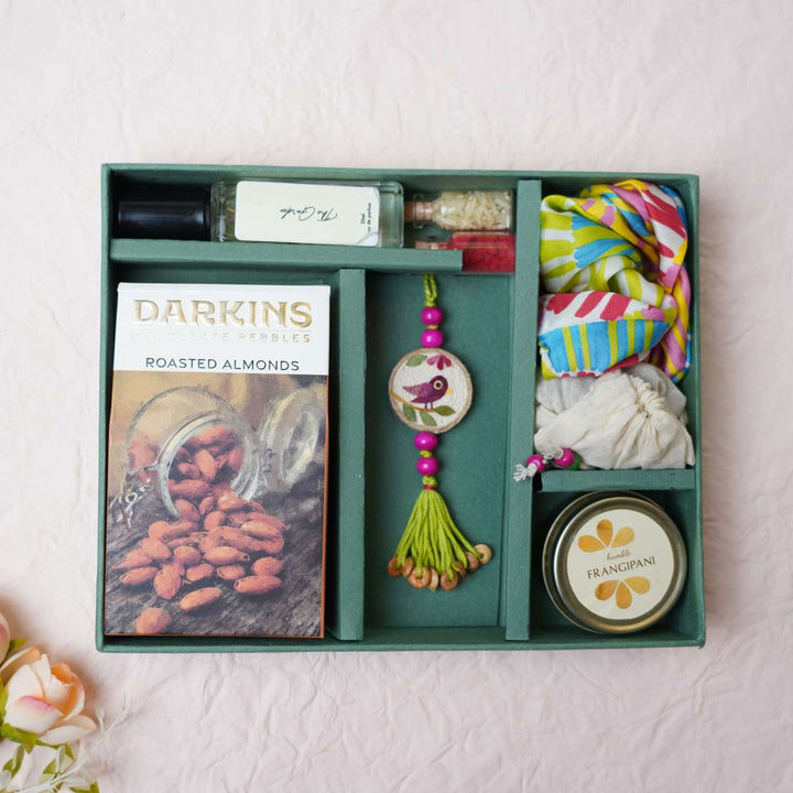 Handmade Eco-friendly Pressed Flower Rakhi Gift Hamper for Sisters I Set of 7