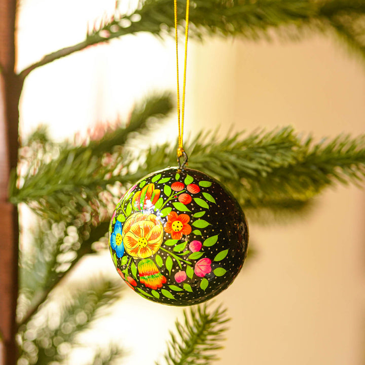 Floral Handmade Kashmiri Paper Mache Christmas Ball Ornament For Tree Decor