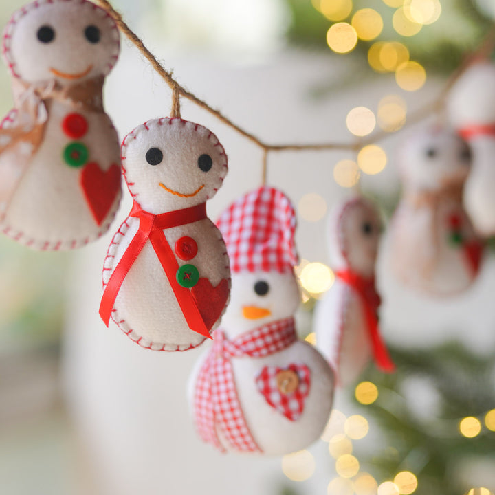 42 Inch | Handmade Snowman Theme Garland/ Bunting For Christmas Wall Decoration