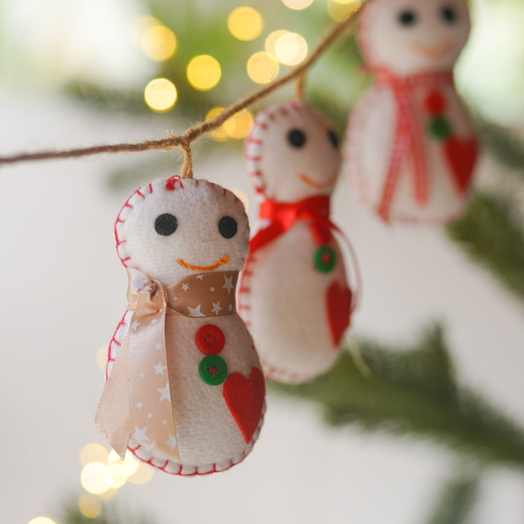 42 Inch | Handmade Snowman Theme Garland/ Bunting For Christmas Wall Decoration