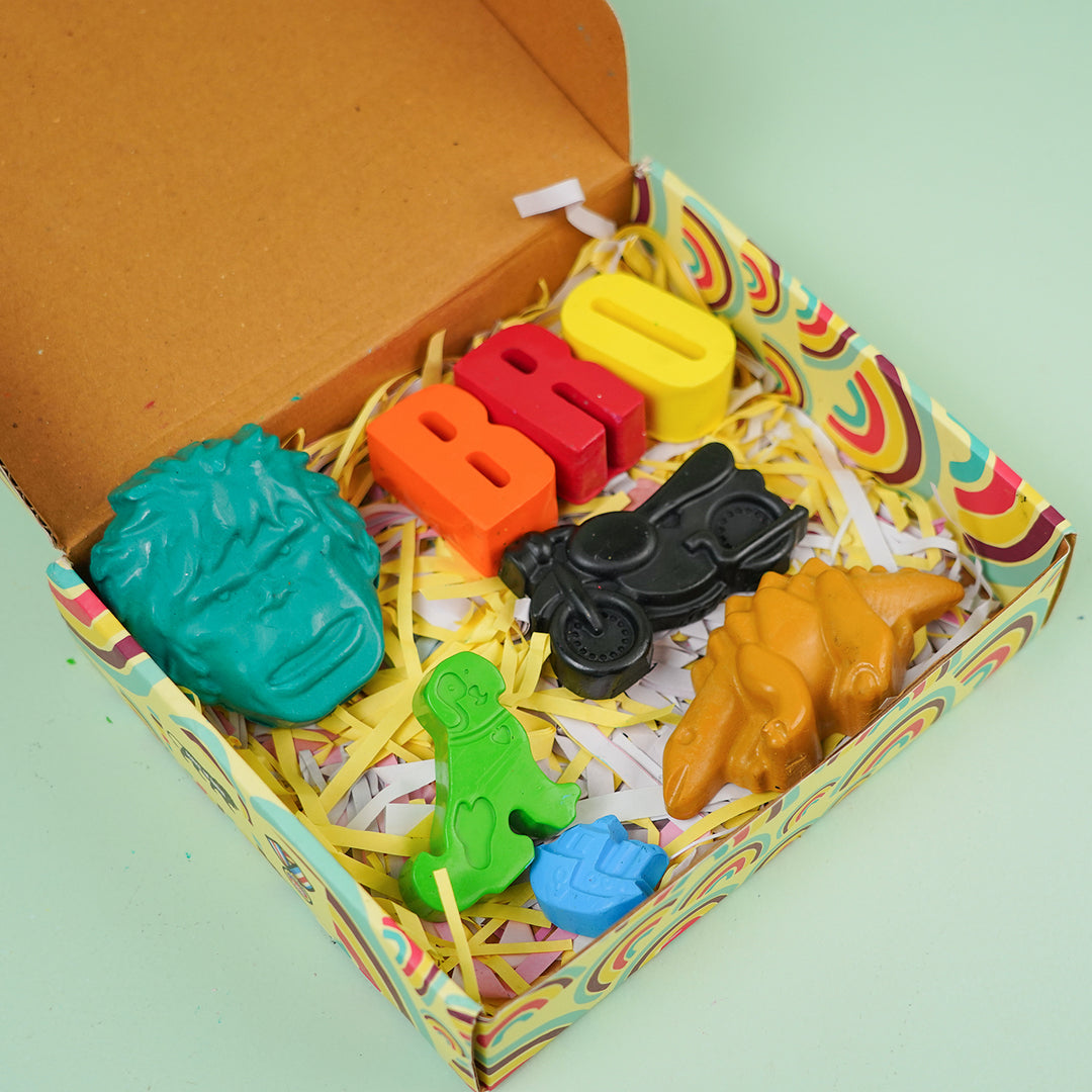 Reusable Non Toxic Bro Wax Rakhi Hamper For Brother Includes 6 Crayons 1 Rakhi - Open Gift Box Arrangement