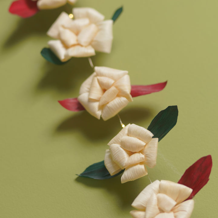 2 M | 20 Bulbs White Rose One Side Corn Husk Fairy Lights