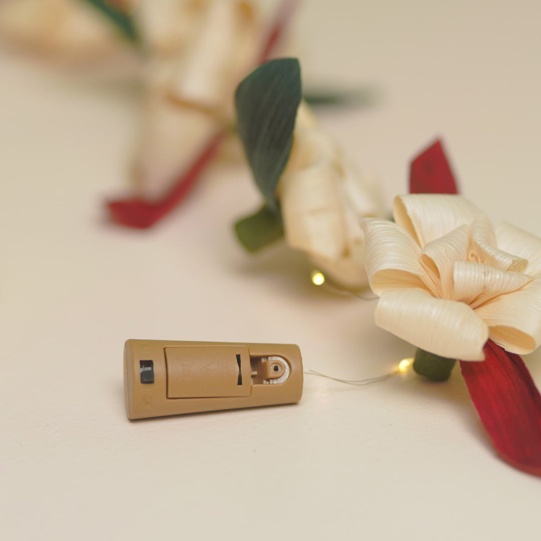 2 M | 20 Bulbs White Rose One Side Corn Husk Fairy Lights