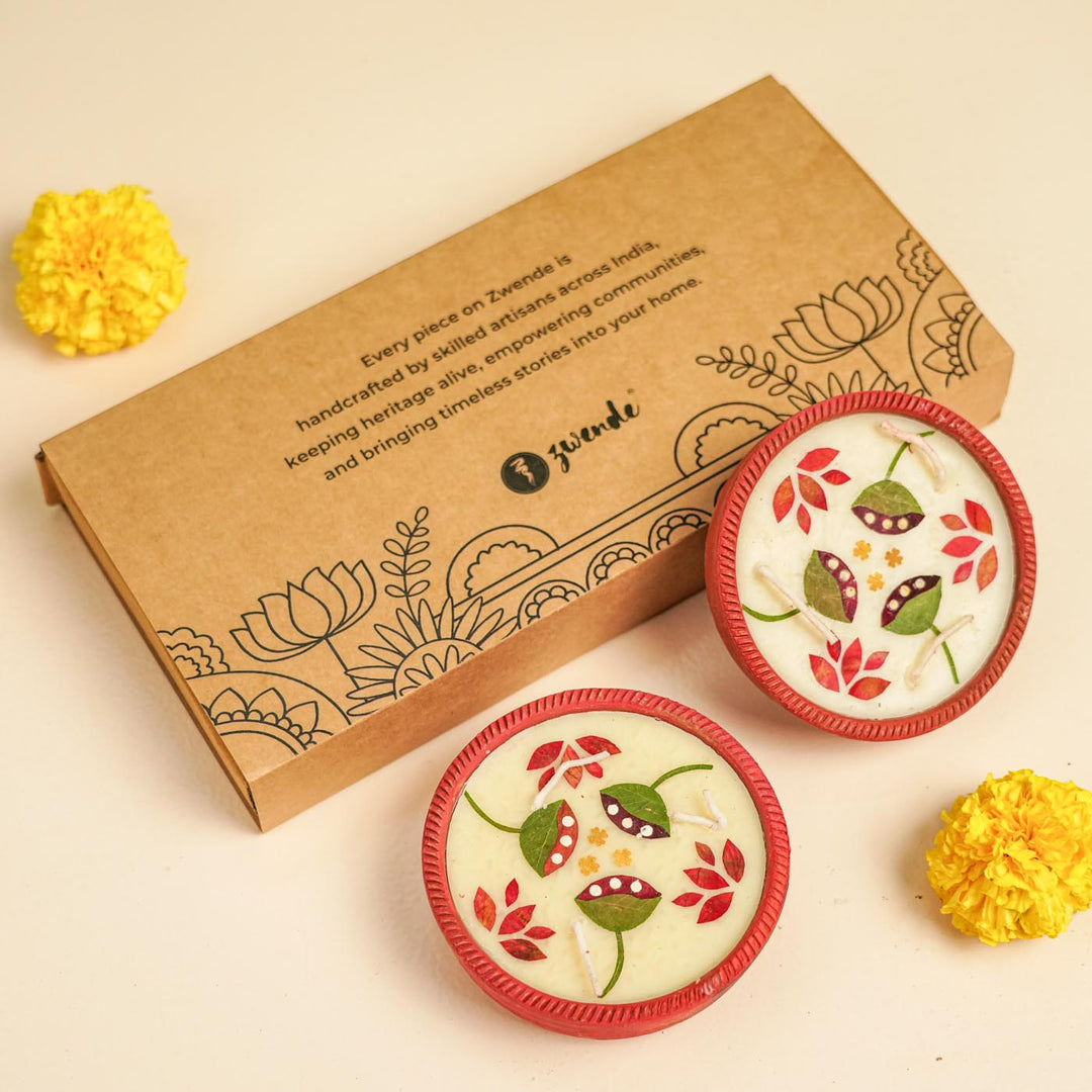 Set of 2 | Soy Wax & Dry Flower Terracota Tealight Diyas