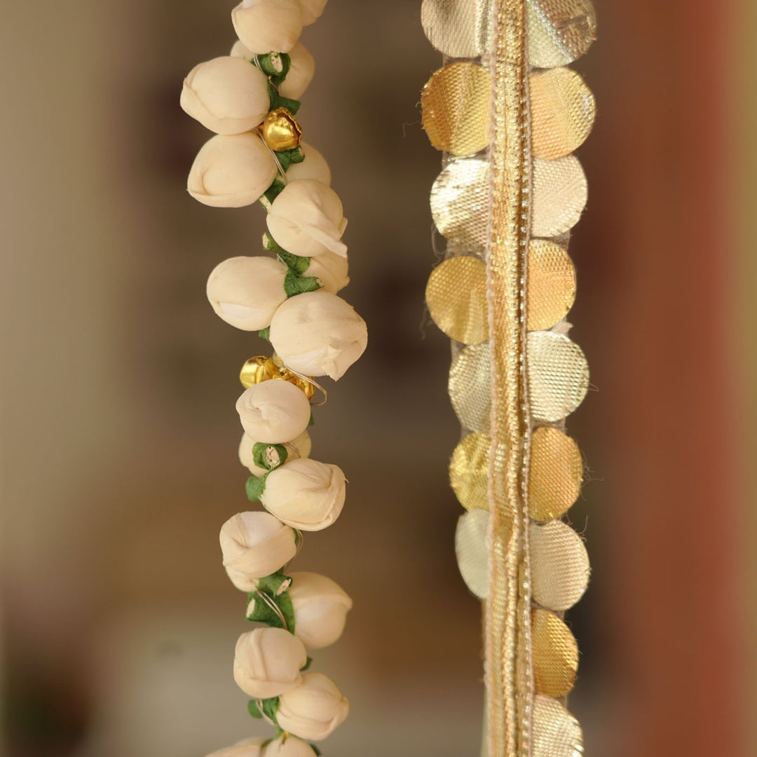 Handmade Shola Buds LED String Flower Design Hanging
