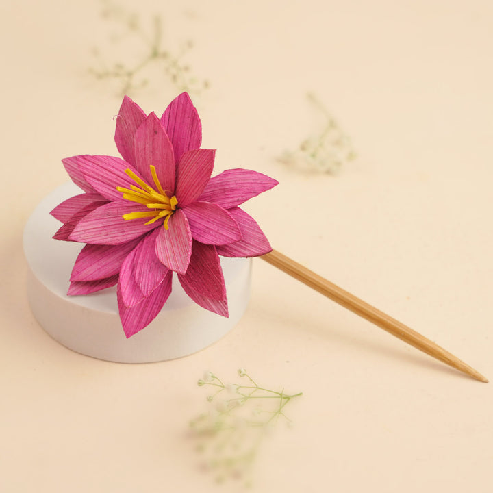 Handmade Water Lily Design Bamboo Bunstick