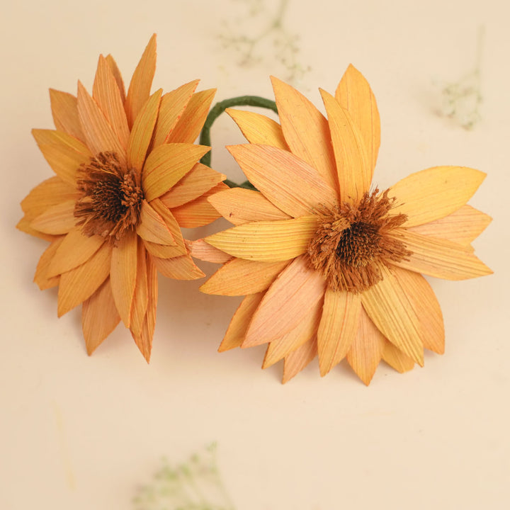 Handmade Sun Flower Design Areca Nut Curtain Tie-Back