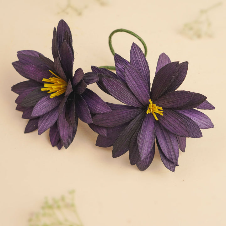 Handmade Water Lilly Design Areca Nut Curtain Tie-Back