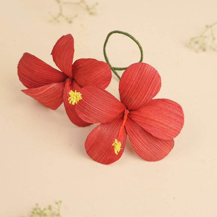 Handmade Hibiscus Design Areca Nut Curtain Tie-Back