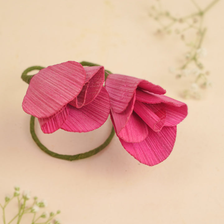 Handmade Tulip Design Areca Nut Curtain Tie-Back