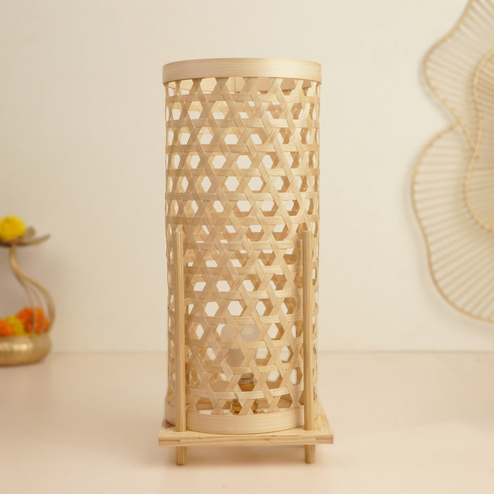 Handmade Bamboo Weaving Midnight Design Table Lamp