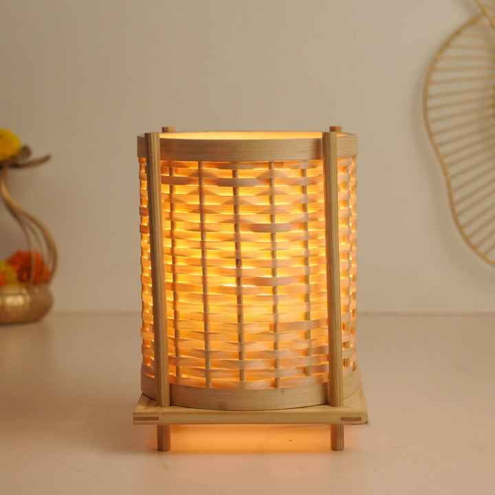 Handmade Bamboo Weaving Sunrise Design Table Lamp