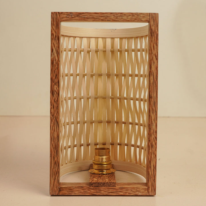 Handmade Bamboo Weaving Nested Design Wall Lamp