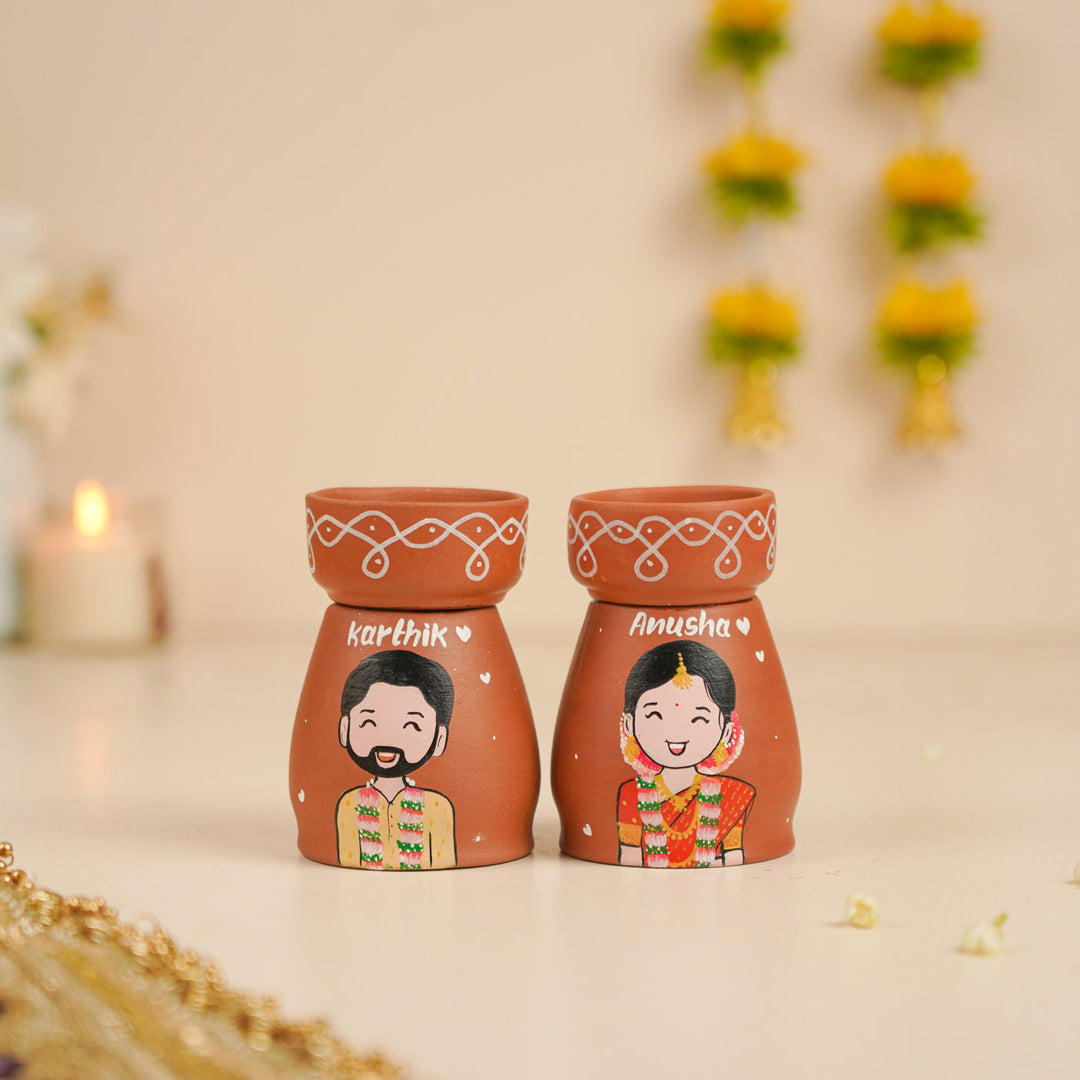 2 Pc | South Indian Couple Personalized Handpainted Terracotta Tealight Holder