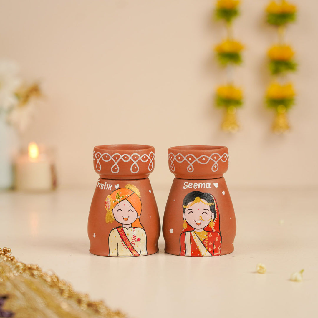 2 Pc | Marathi Couple Personalized Handpainted Terracotta Tealight Holder