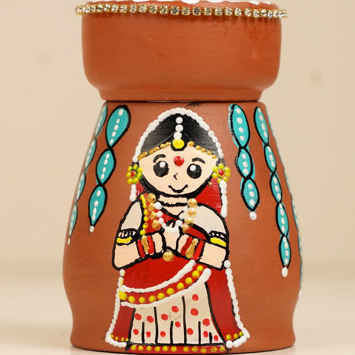 Gujrati Couple Handpainted Terracotta Tealight Holder