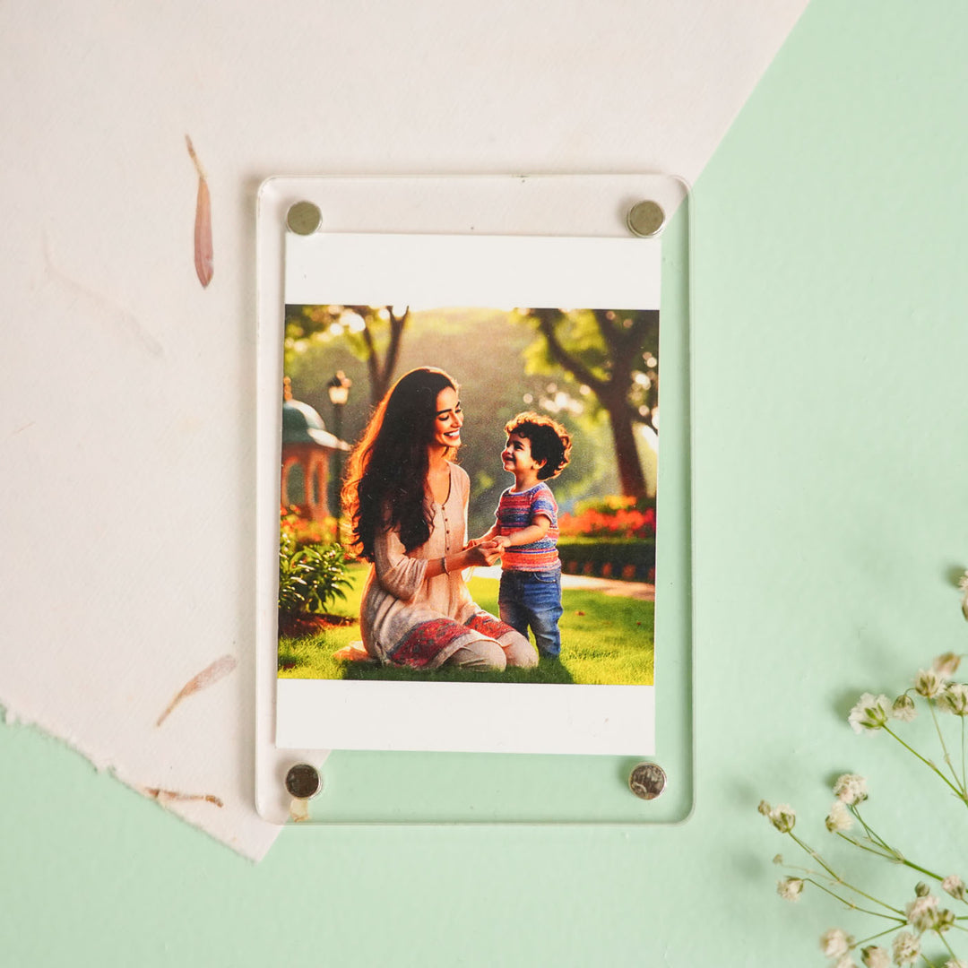 Customized Magnetic Acrylic Photo Frame