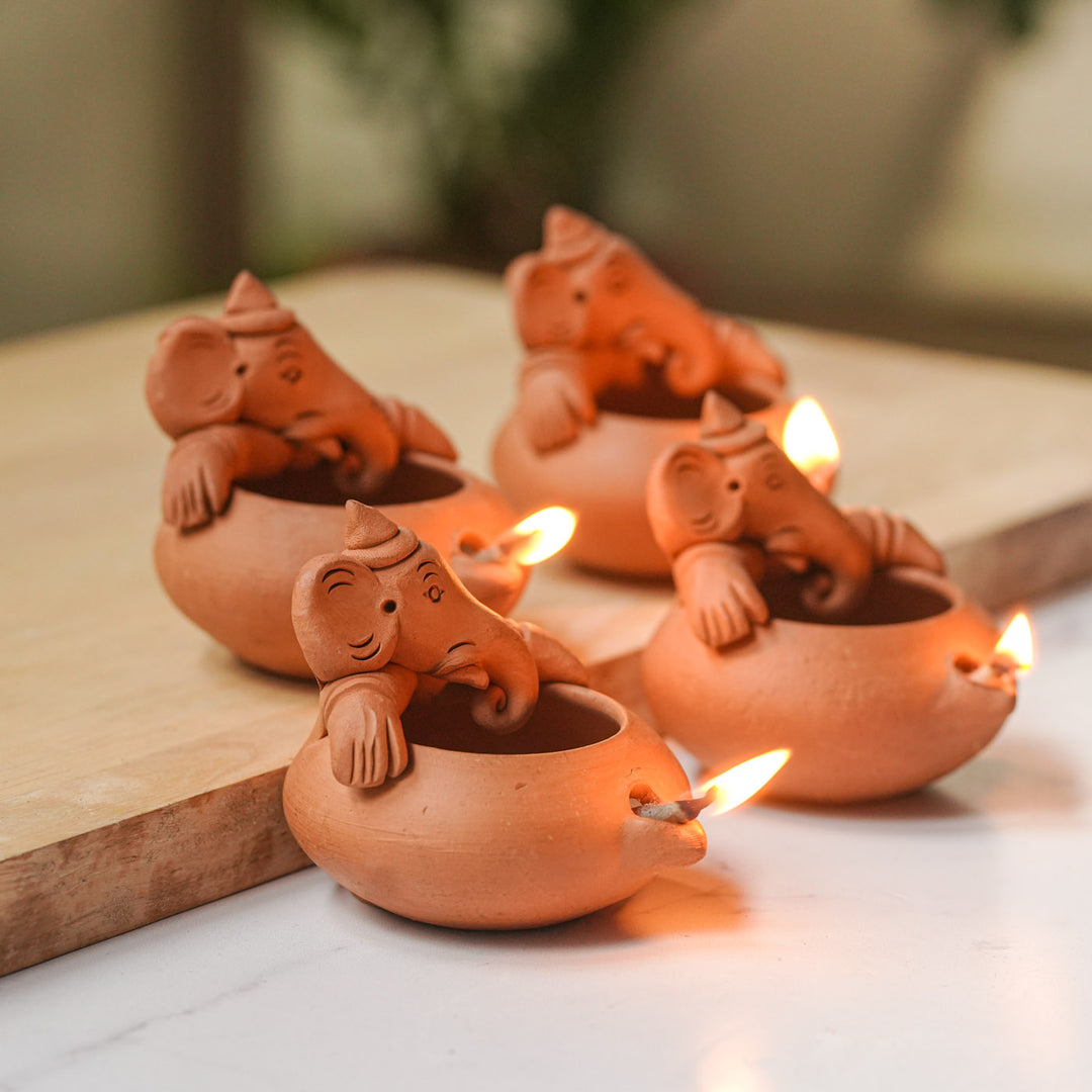 Set Of 4 | Handmade Ganesh Design Terracotta Oil Lamp / Diya
