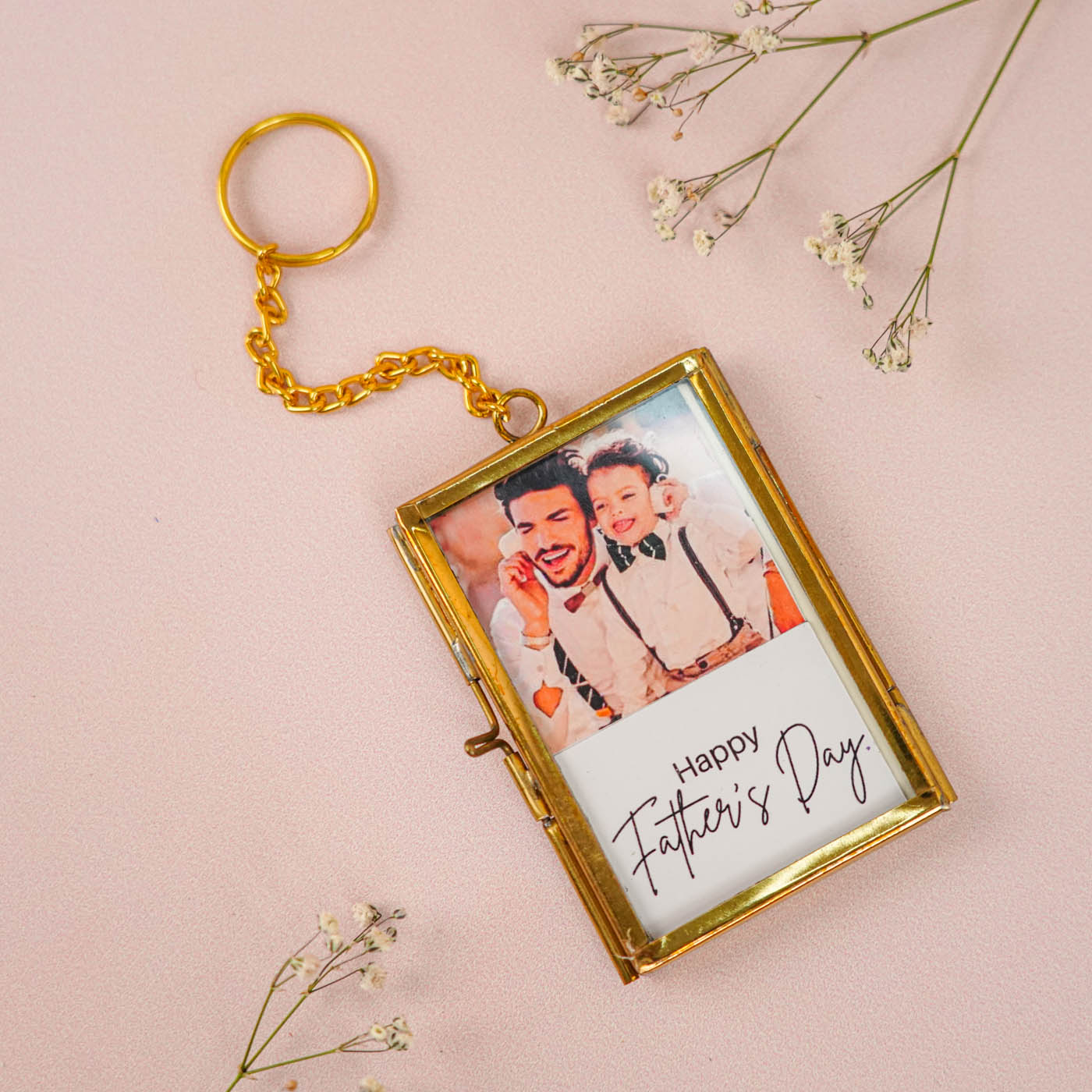Buy Photo Personalized Vintage Glass Keychain Online On Zwende