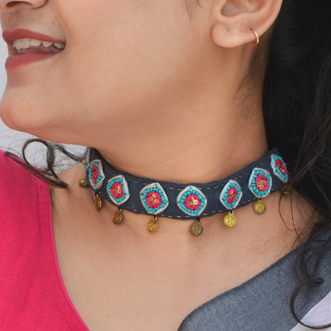 Grey Kaju Katli Silk Cotton Choker