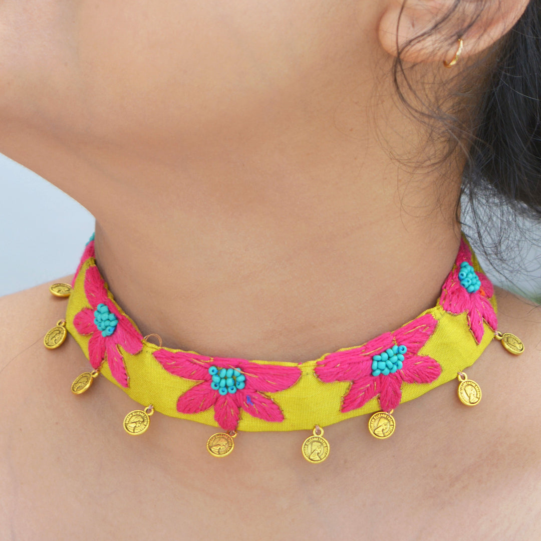 Multicolor Silk Coton Padma Choker