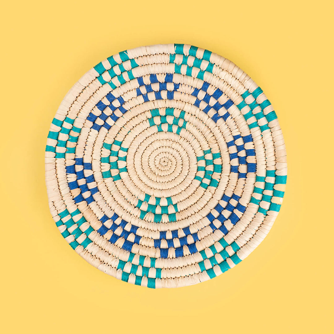 Handcrafted Sabai Grass Blue & Green Dotted Rings Wall Plate