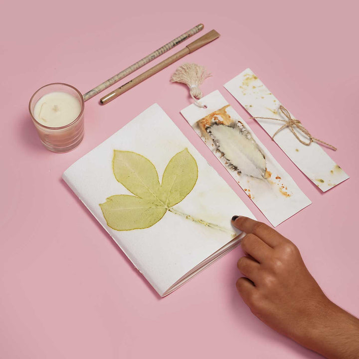 Eco-friendly Floral Print Stationery Hamper