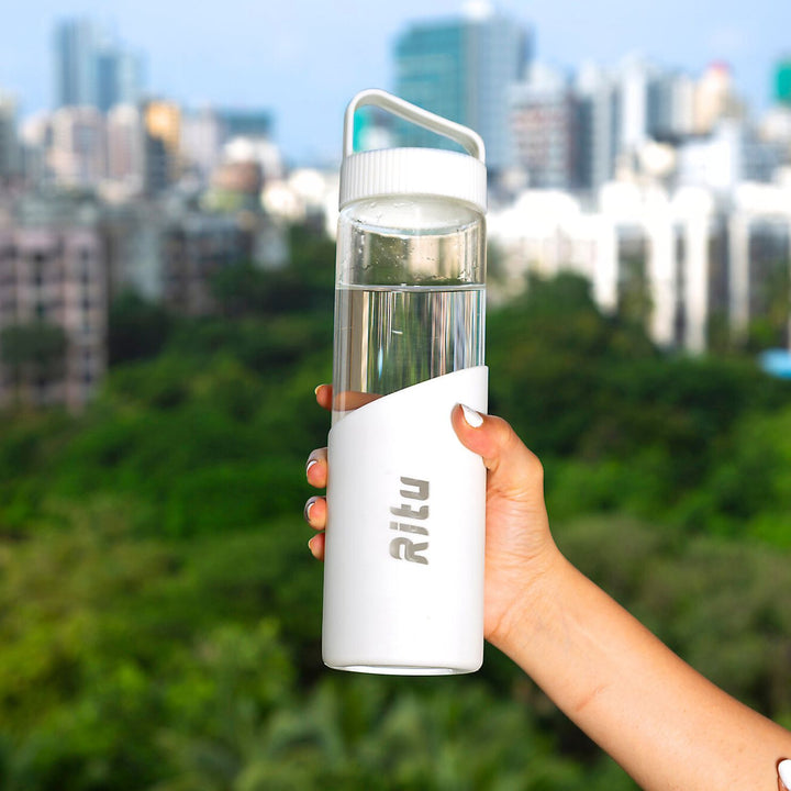 Personalized Elegant Sleek Borosil Glass Bottle | 750ml