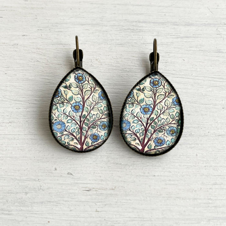 Tipu Sultan’s Palace Branch Motif Wall Art Metal Earrings