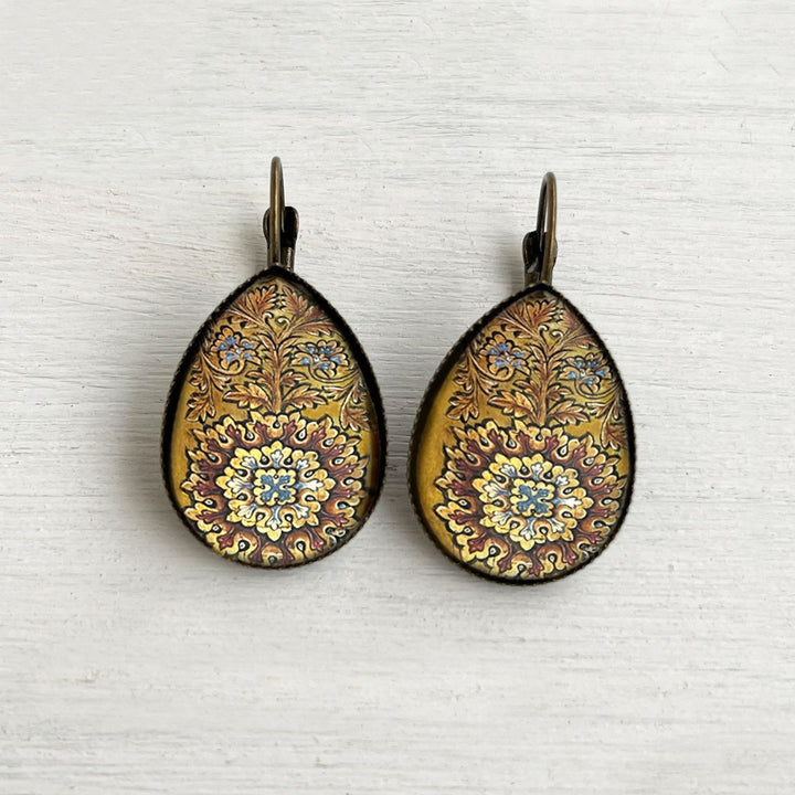 Tipu Sultan’s  Palace Ribbed Ceiling Detail Metal Earrings