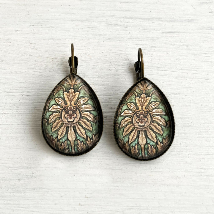 Tipu Sultan’s Palace Carved Woodwork Metal Earrings
