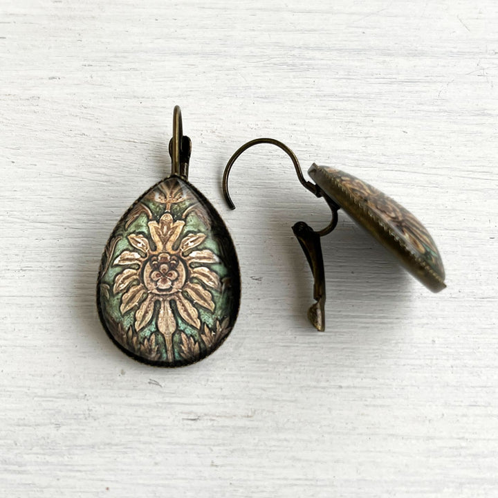 Tipu Sultan’s Palace Carved Woodwork Metal Earrings