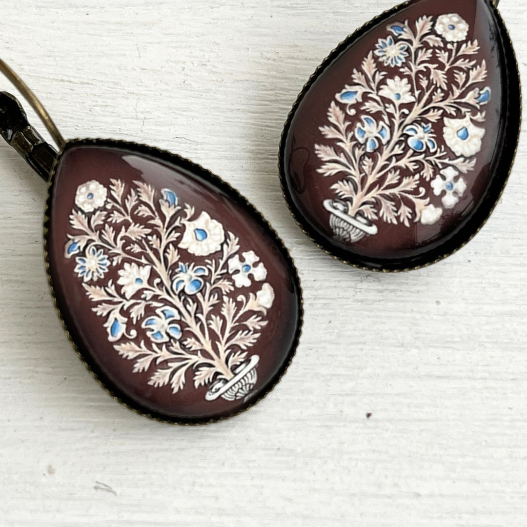 Tipu Sultan’s Palace Plasterwork Painting Design Metal Earrings