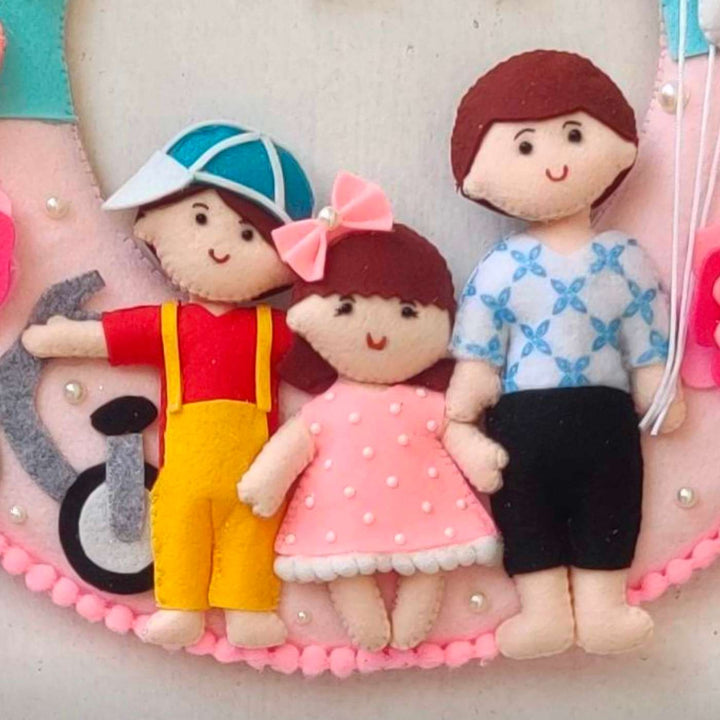 Personalized Handmade Round Felt Kids Name Plate For Siblings