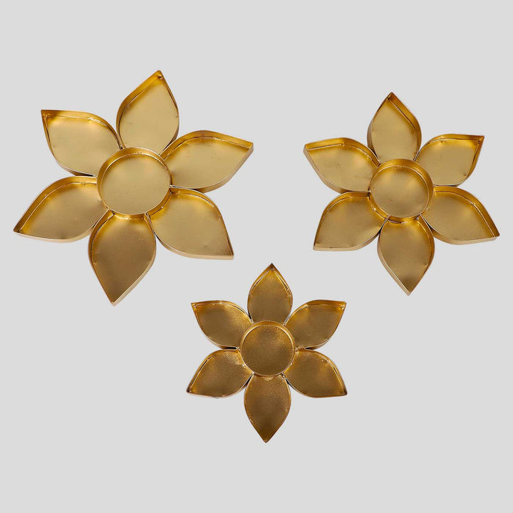 Handmade Flower Shaped Urli | Set of 3
