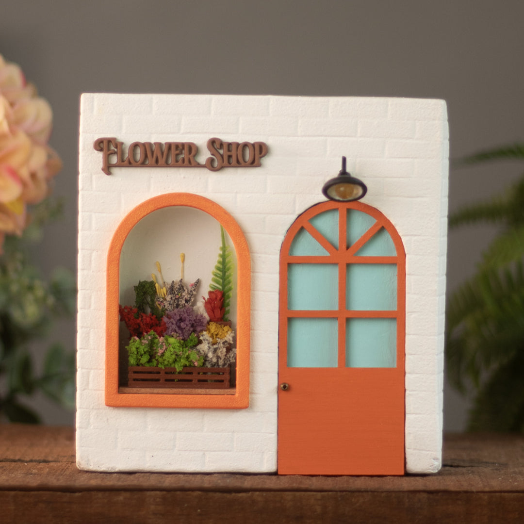 Handmade Personalized Flower Shop Themed White & Orange Concrete Planter With Drainage Hole For Home Decor