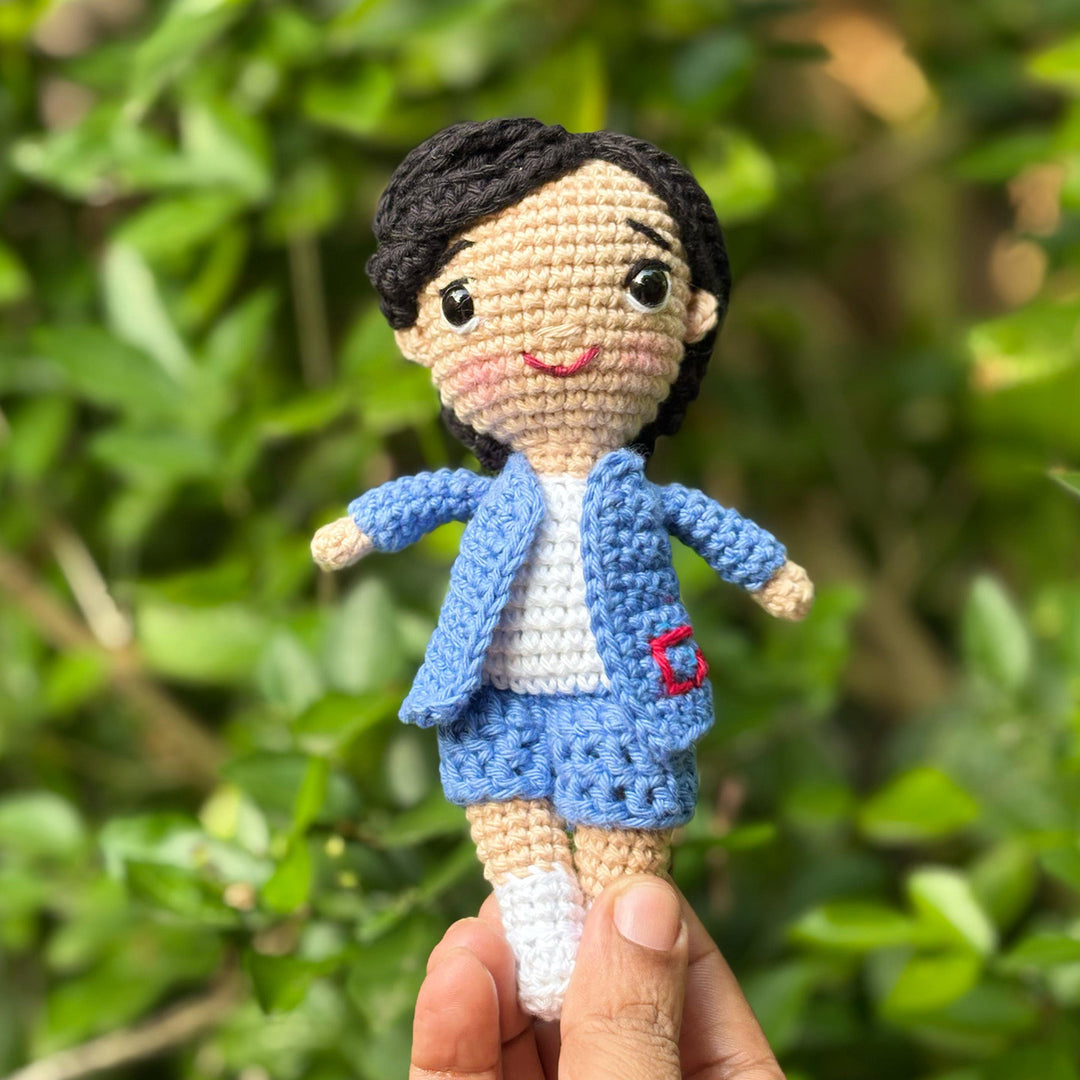 Photo Personalized Handmade Football Person Crochet Cotton Doll For Gifting