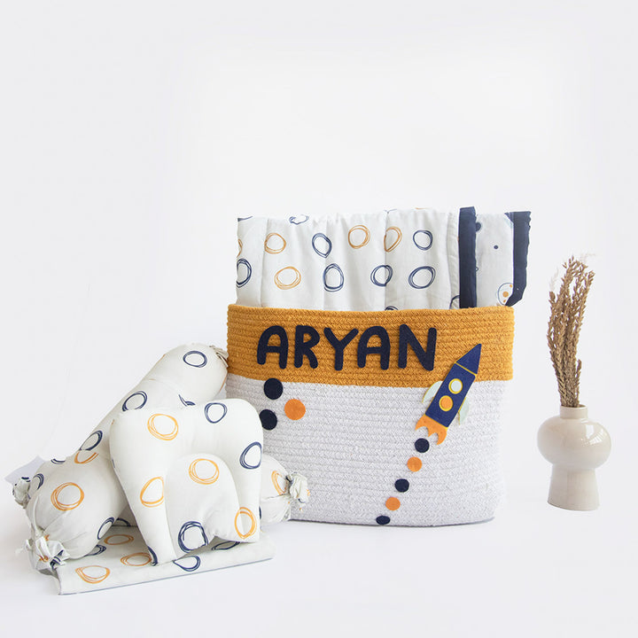 6 Pc | Personalized Doodle Circle Infant Bedding Gift Basket Set | 0-4 Years