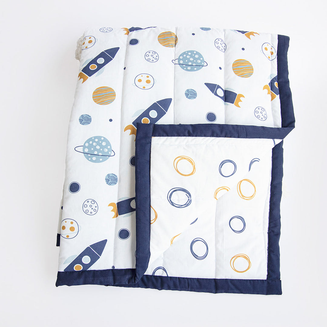 8 Pc | Personalized Doodle Circles Bedding Gift Basket | 0-4 Years